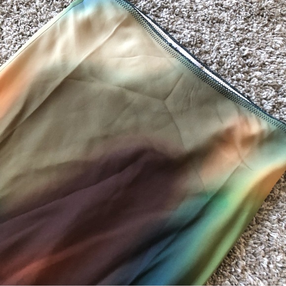 Reformation Layla Skirt - Blur - Picture 4 of 7